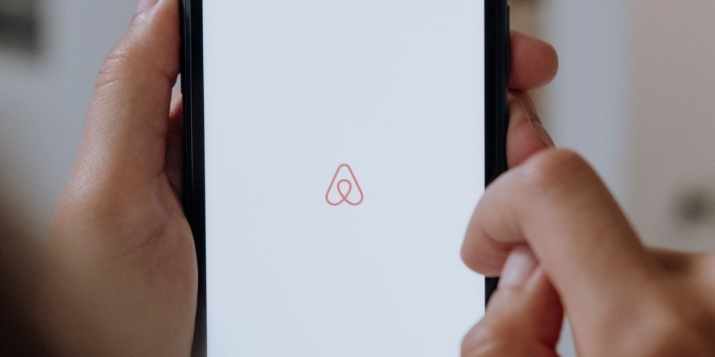 Airbnb sur téléphone