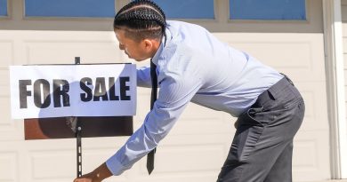 Un agent immobilier