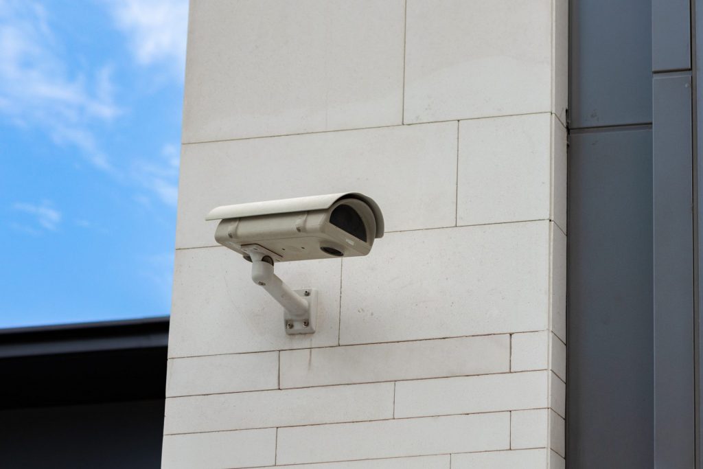 caméra de surveillance extérieure